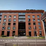 Spacious Apartment Close To Main Station / Galeria Krakowska