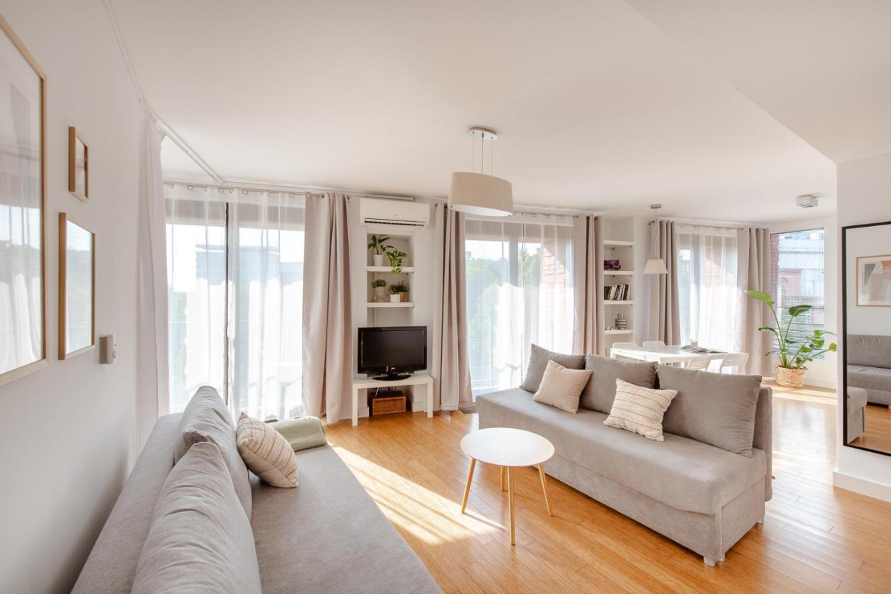 Apartment Spacious Close To Main Station / Galeria Krakowska *